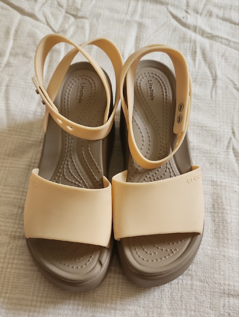 CROCS Women's Beige and Brown Wedge Sandals - Picture 3 of 9